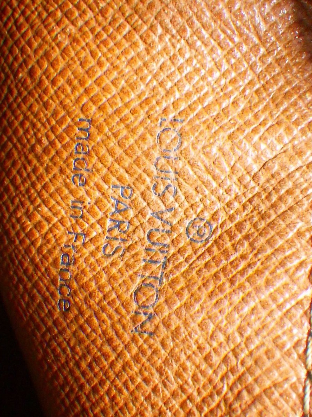 Louis Vuitton Papillon 26