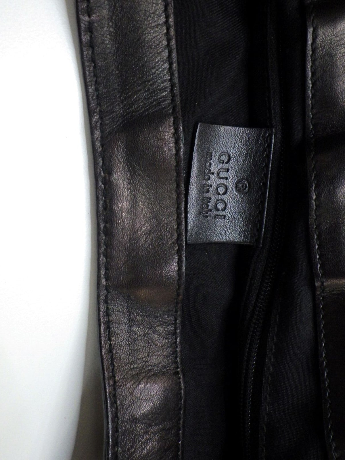 Gucci Abbey D-Ring Large