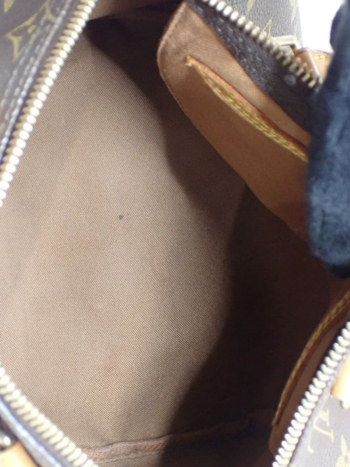 Louis Vuitton Speedy 25