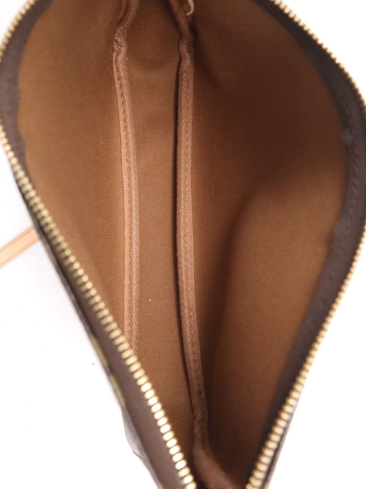 Louis Vuitton Accessories Pochette