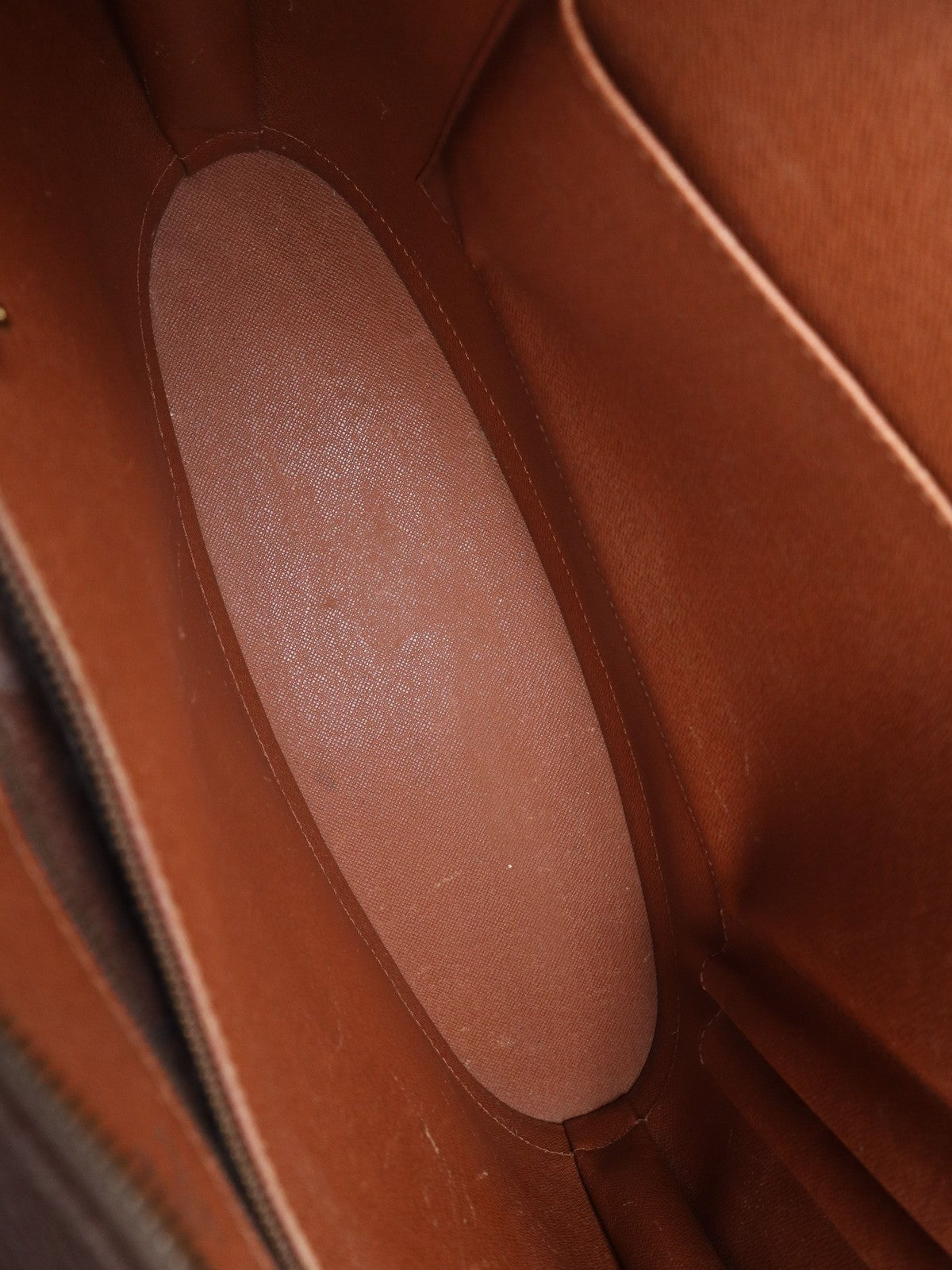 Louis Vuitton Babylone