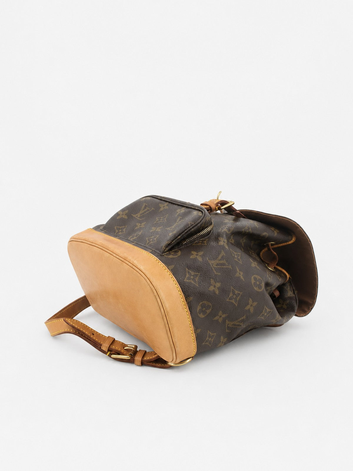 Louis Vuitton Montsouris MM