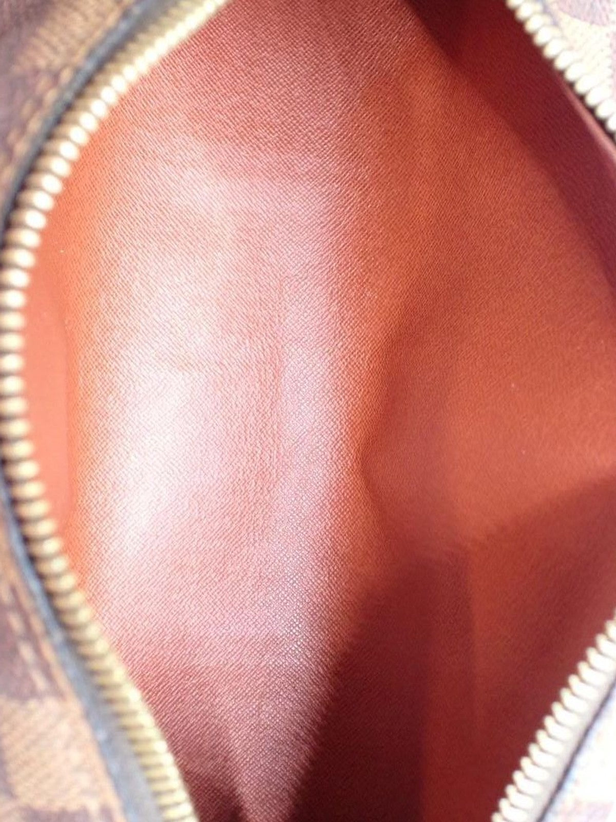 Louis Vuitton Papillon 26