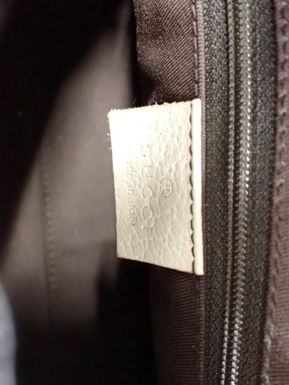 Gucci Abbey D-Ring Boston