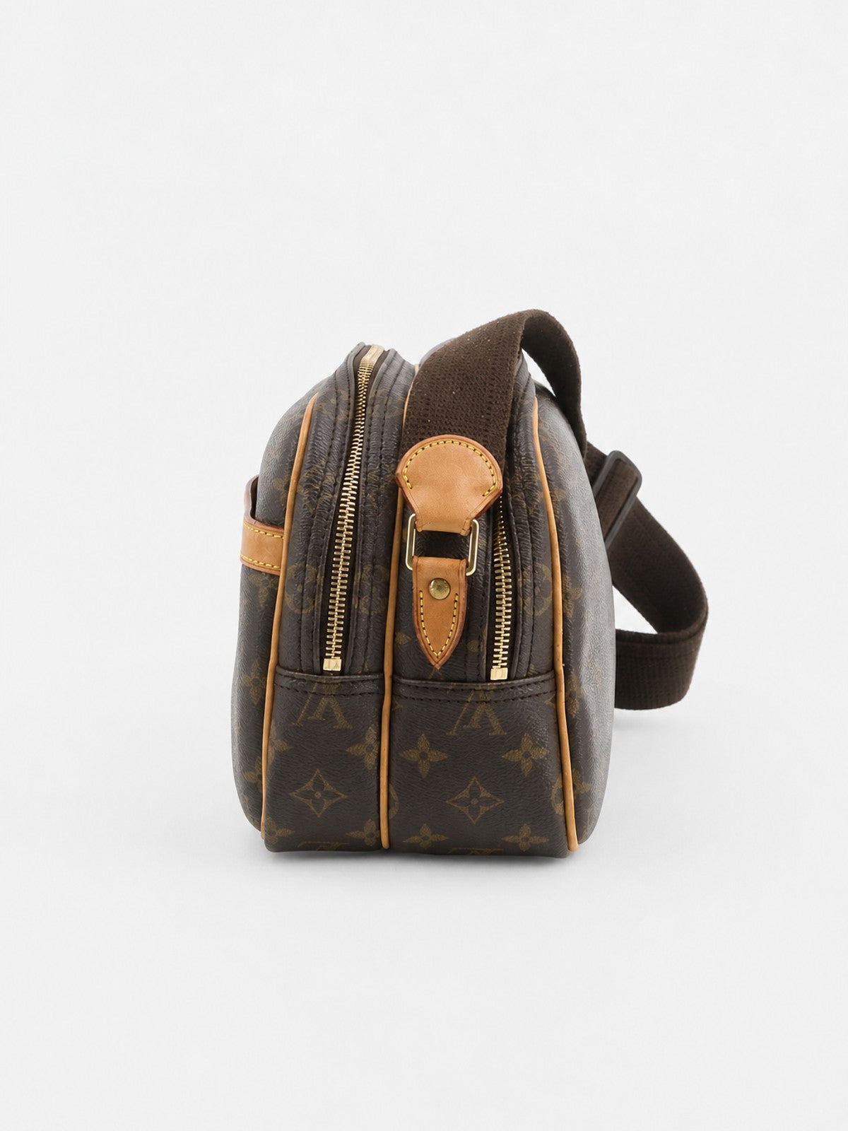 Louis Vuitton Reporter