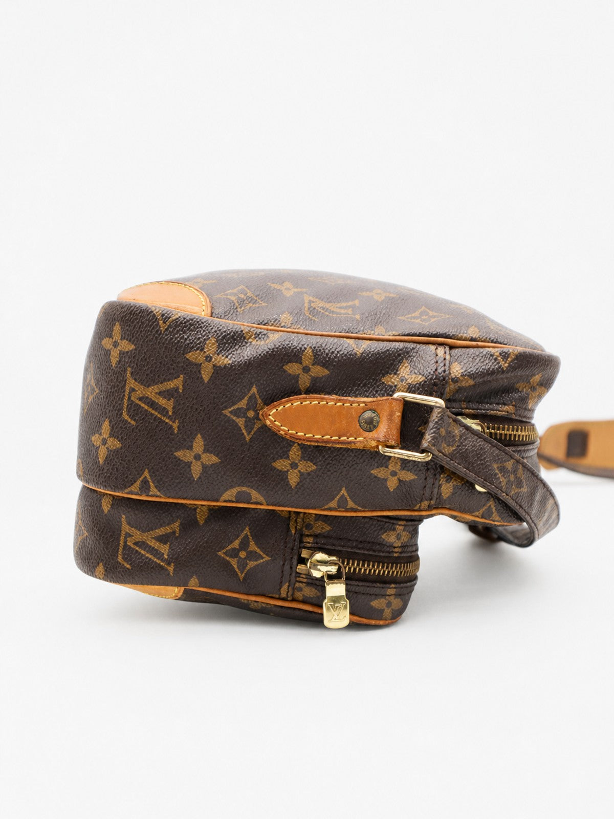 Louis Vuitton Nile PM