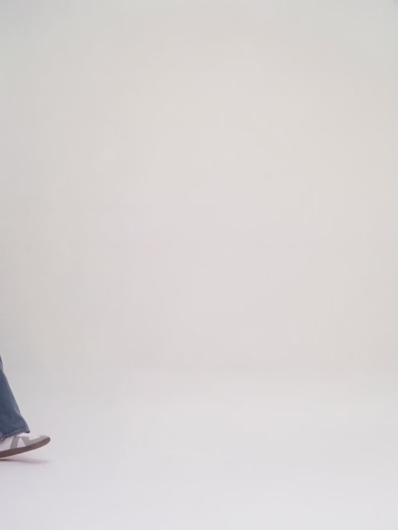 Załaduj wideo: Bottega Veneta Large Hobo